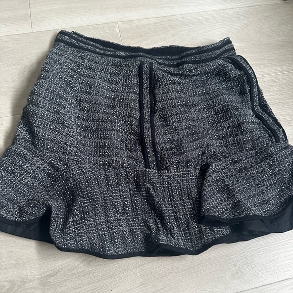 Madewell size 4 Ruffled Tweed Mini Skirt - Picture 4 of 4